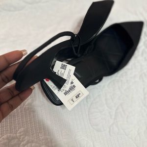 Zara black kitten heels size 11